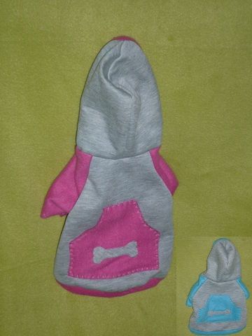 MODELO SUDADERA PANTS CON CAPUCHA Y BOLSA ROSA-AZUL TALLAS CH $ 165 M $ 185 G $ 205 XG $ 225 XXG $ 250