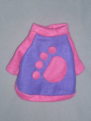 MODELO SUETER POLAR CON HUELLITA TALLAS CH $ 165 M $ 185 G $ 205 XG $ 225 XXG $ 250